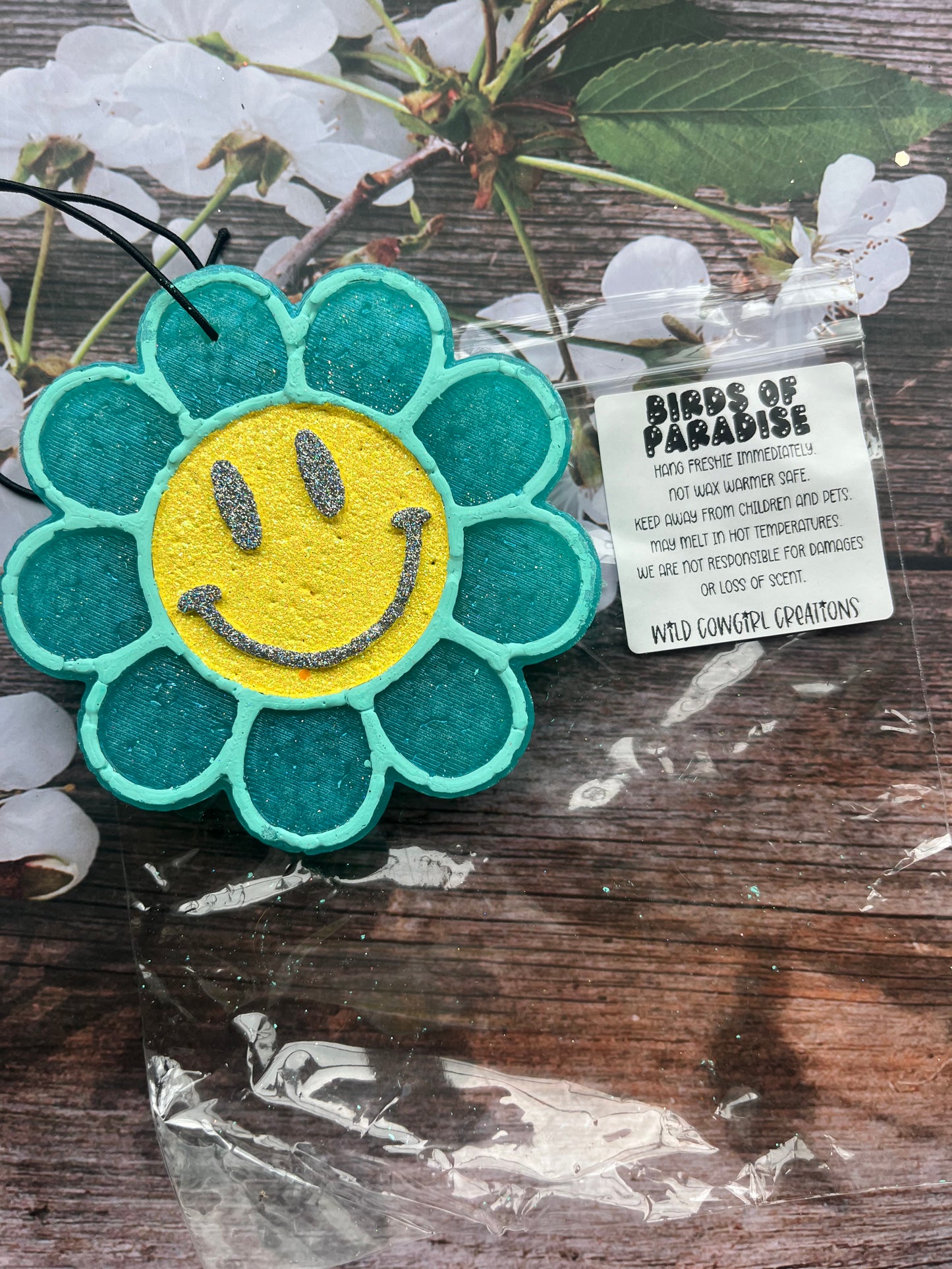 Birds Of Paradise Scented Smiley/Flower Shaped Freshie