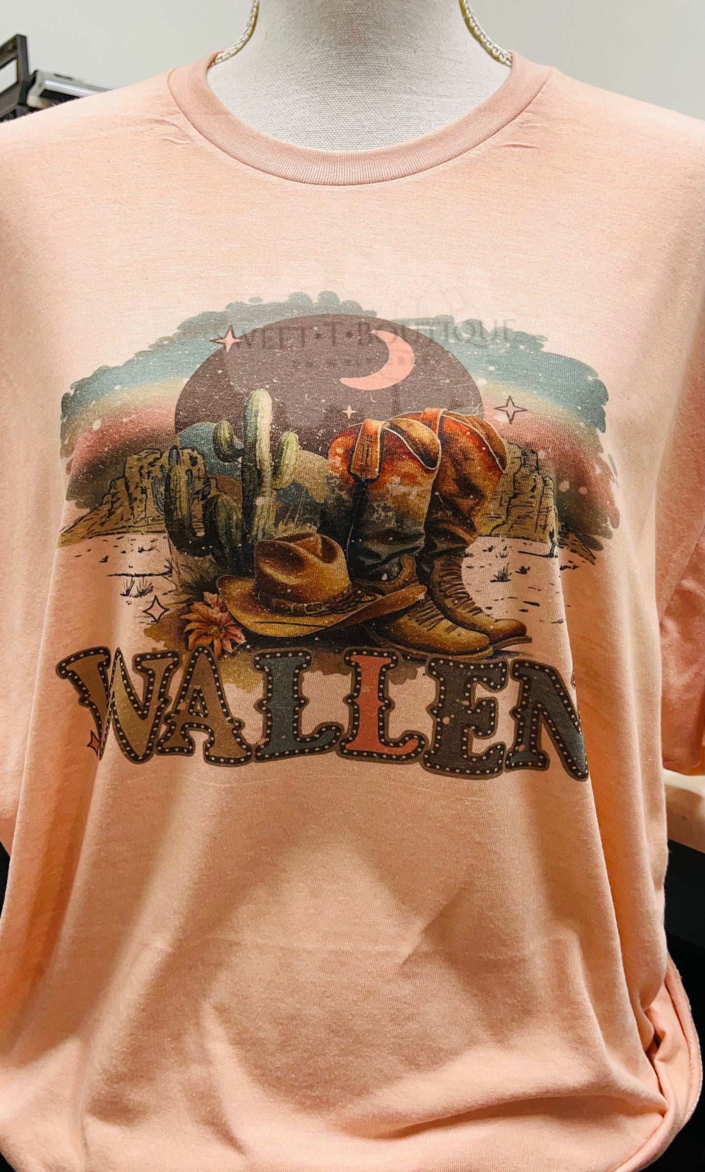 Wallen - Desert Sand Boots Sweet Tee